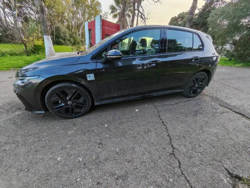 VW Golf 8 2025 R-line