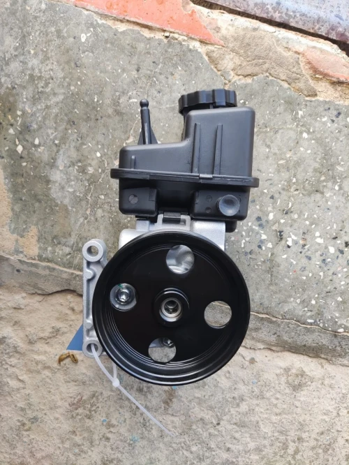 pompe de direction assistée