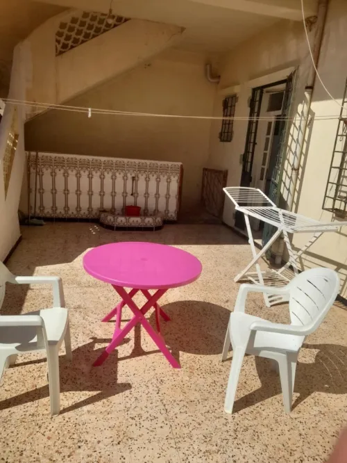 Location vacances Appartement F4 Mostaganem Mostaganem