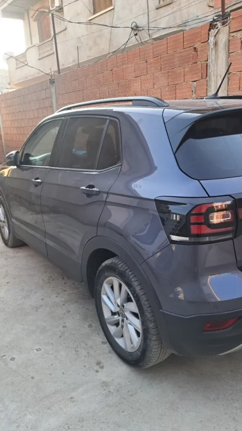 Volkswagen T-Roc 2022 Life
