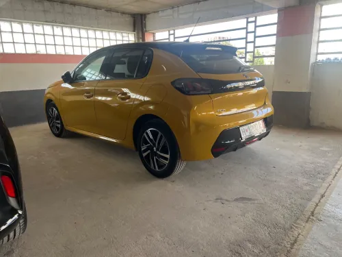 Peugeot 208 2023 Allure Pack