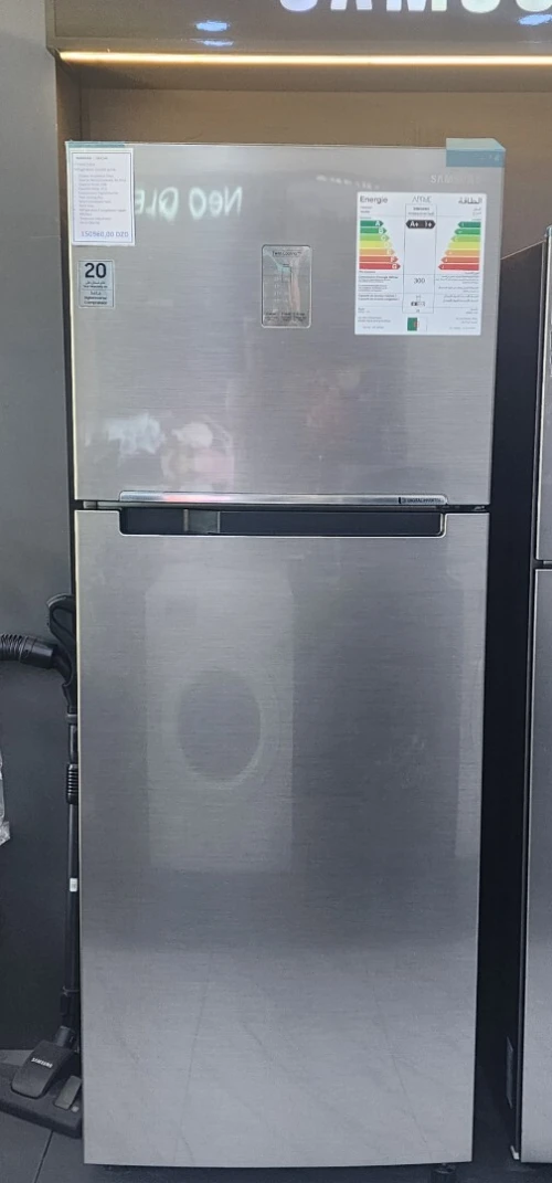 Frigidaire Samsung 590L