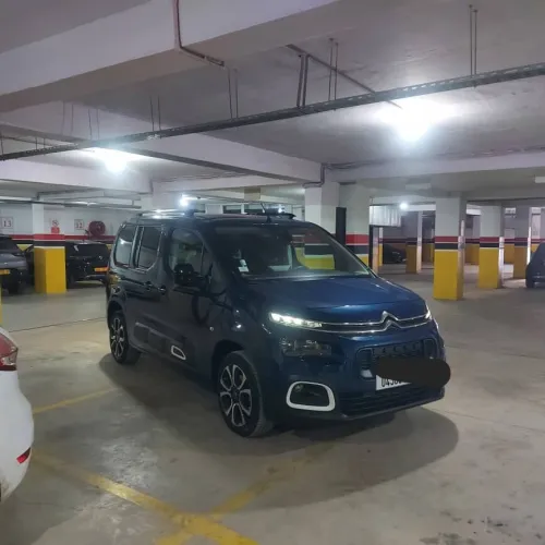 Citroen Berlingo 2023 Shine