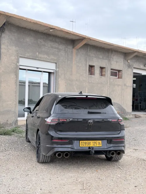 Volkswagen Golf 8 2025 R 333 