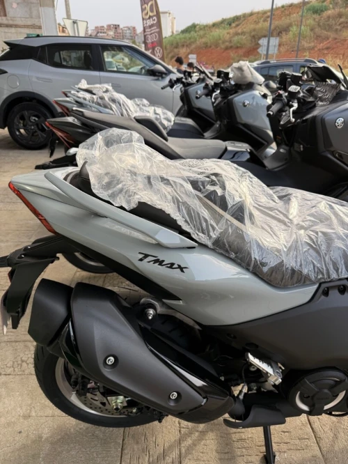 YAMAHA Tmax 563 2026