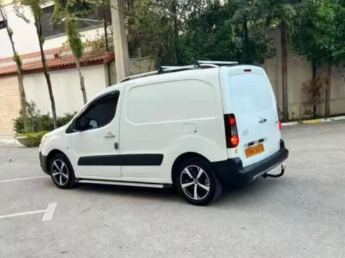 Peugeot Partner b9 2013 B9