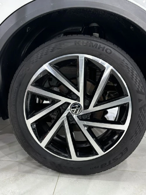 Volkswagen T-Roc 2025 R-Line 