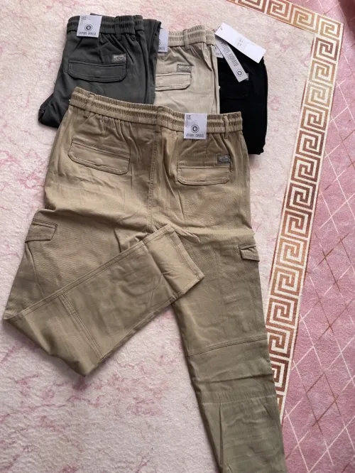 Pantalon cargo 