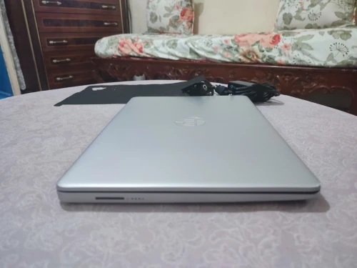 Vend laptop Hp14s-dq0000sf