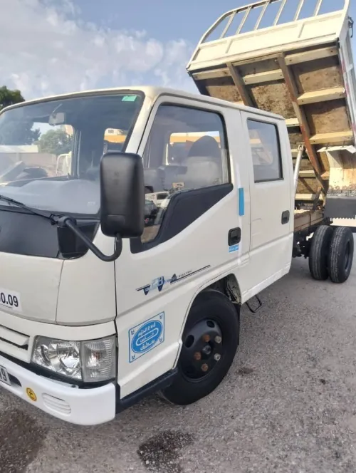 Camion dubl cbin JMC 2010