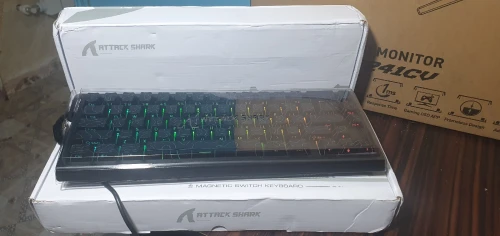 Clavier Magnetique Attack shark x68he