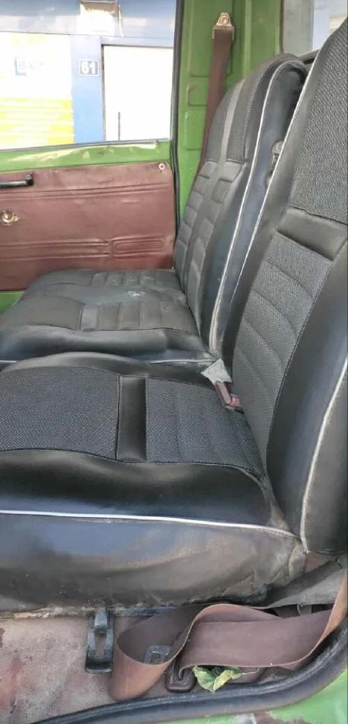 Toyota b30 B30 1982