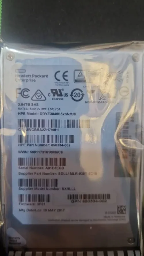 DISQUE DUR SERVEUR SSD SAS 3.84 TB - 2.5" ENTERPRISE - SSD SERVEUR POUR HPE PROLIANT - SAS 12GB/S - PERFORMANCES