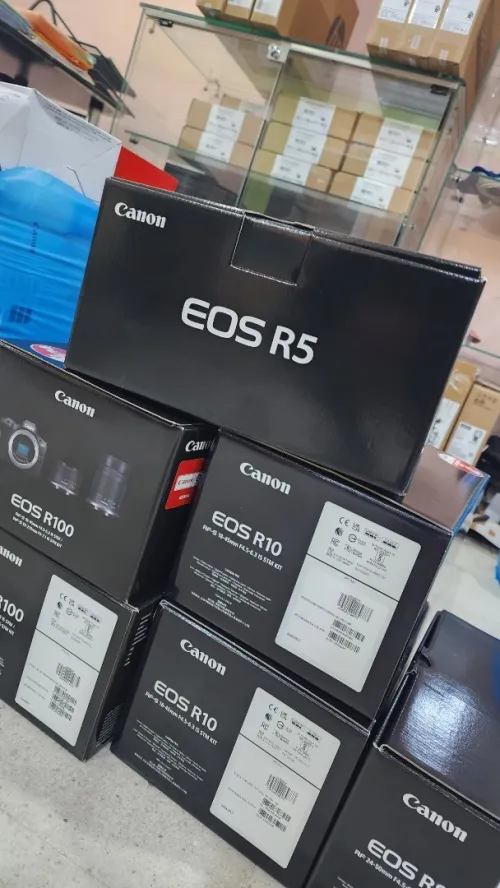 CANON EOS R5 - APPAREIL PHOTO NUMÉRIQUE HYBRIDE 8K - 45 MP - 8K VIDÉO - ONLY BODY - BOITIER NU - BLACK