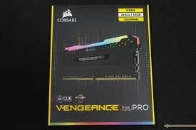 Corsair Vengeance RGB PRO Series  8 Go DDR4 3200 MHz CL16