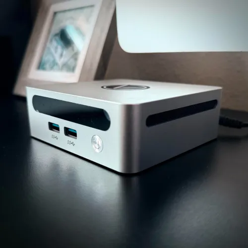 SERVEUR ONE START 9 - RYZEN 7 5825U - 32G DDR4 - 4T SSD - STARTOS - USB-C - RJ45 -HDMI - SLIVER