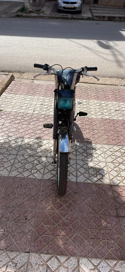 Peugoet 103 