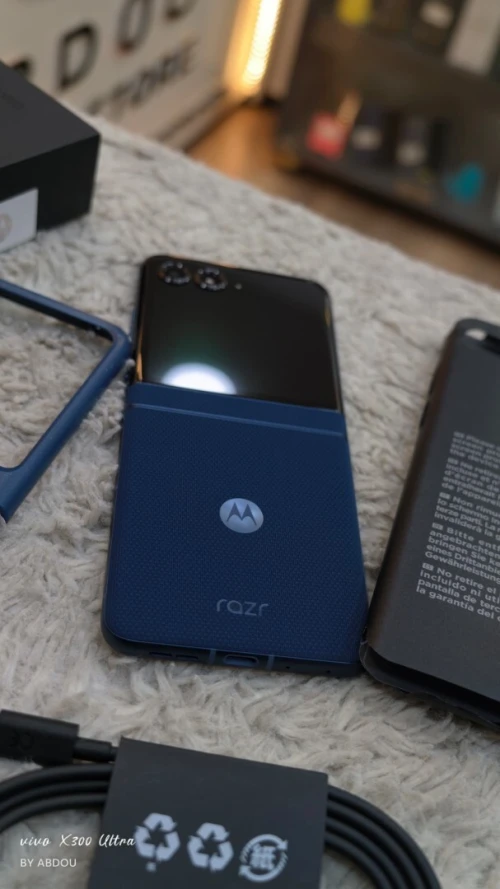 Motorola Razr 60 256GB 1SIM BOITE