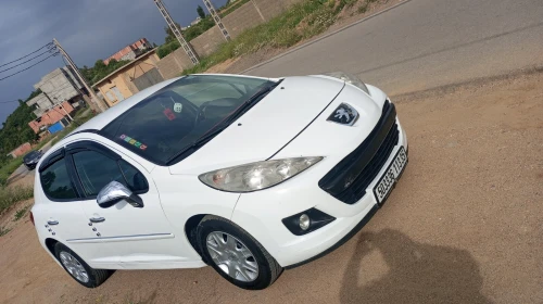 Peugeot 207 plus 2013 207 plus
