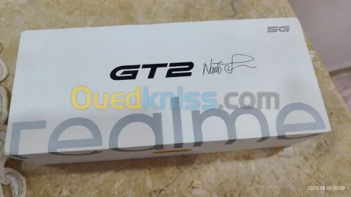 Realme GT2