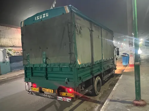 Isuzu Npr 2023