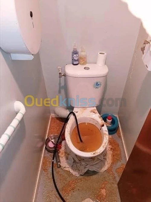 تنضيف جميع قنوات الصرف الصحي 