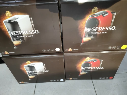 #Nespresso machine à Café essenza mini