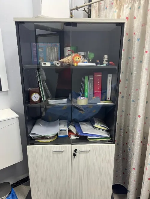 Materiel cabinet medical