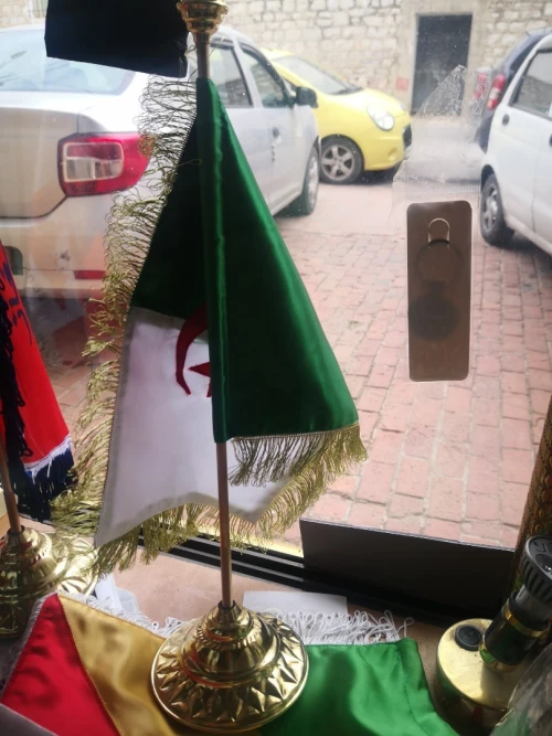 Confection et vente de drapeau