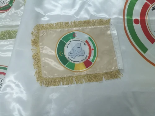 Confection et vente de drapeau