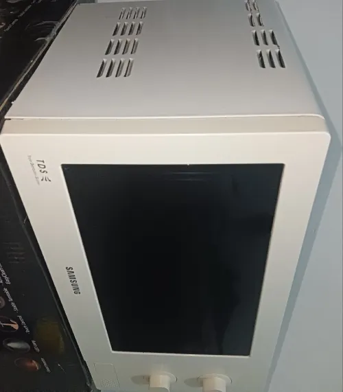 Micro onde samsung 0551 26 72 76