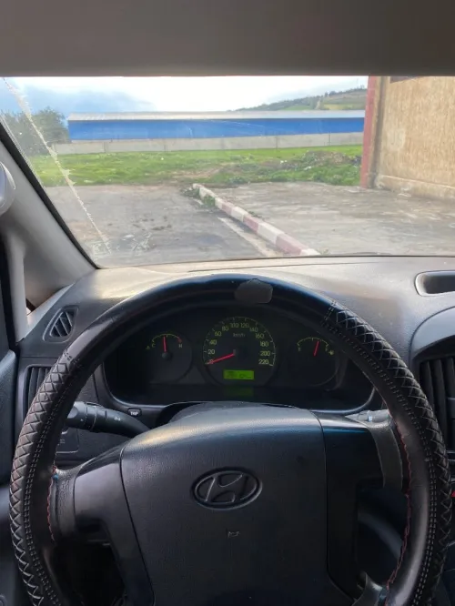 Hyundai H1 2008 Tolé