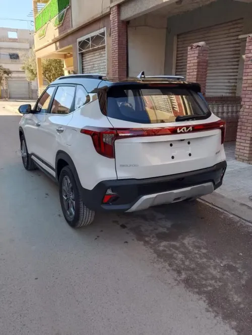 Kia Seltos 2025 BLANCHE