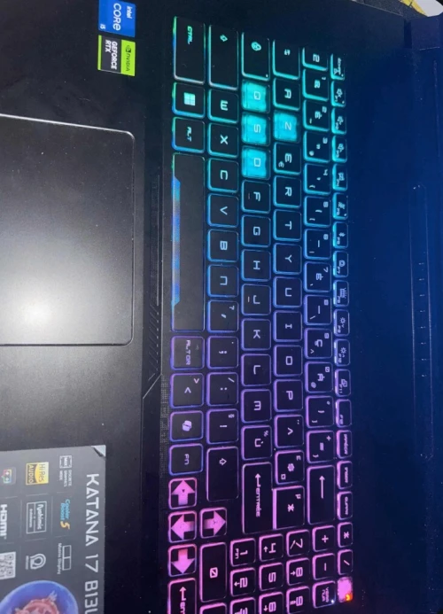 Laptop gamer MSI katana 17