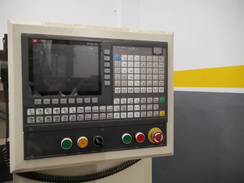 Tour CNC CKNC-6150B