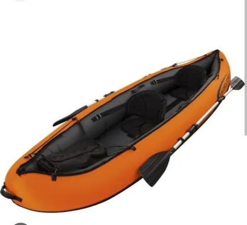 Grand kayak en très bon état et solide double protection 