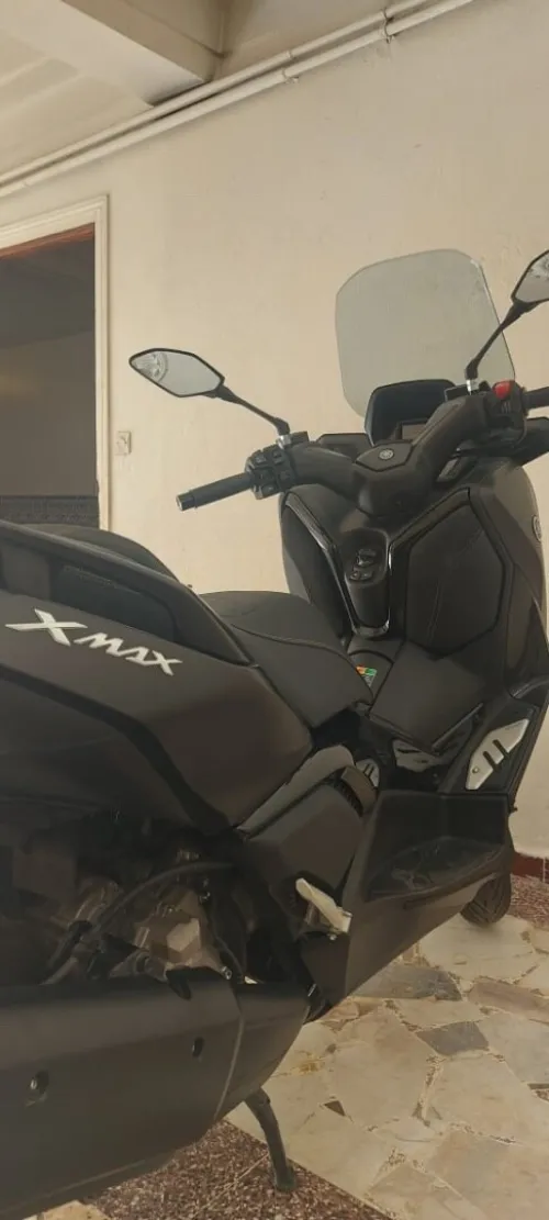 Yamaha Xmax 300 