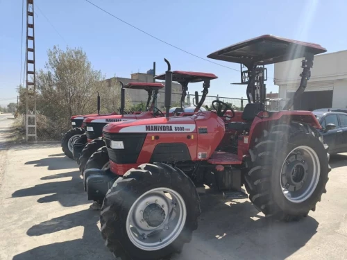 tracteur mahindra 8000 2025