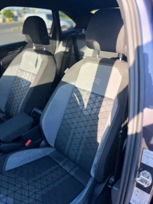 Volkswagen Taigo 2023 R-Line