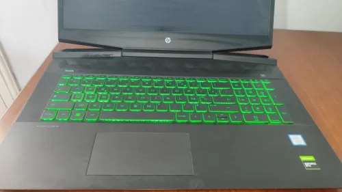 HP Pavilion Gaming 17 i7 9750H 24 Go RAM SSD 256 Go HDD 1 To  NVIDIA GTX 1650 4 Go