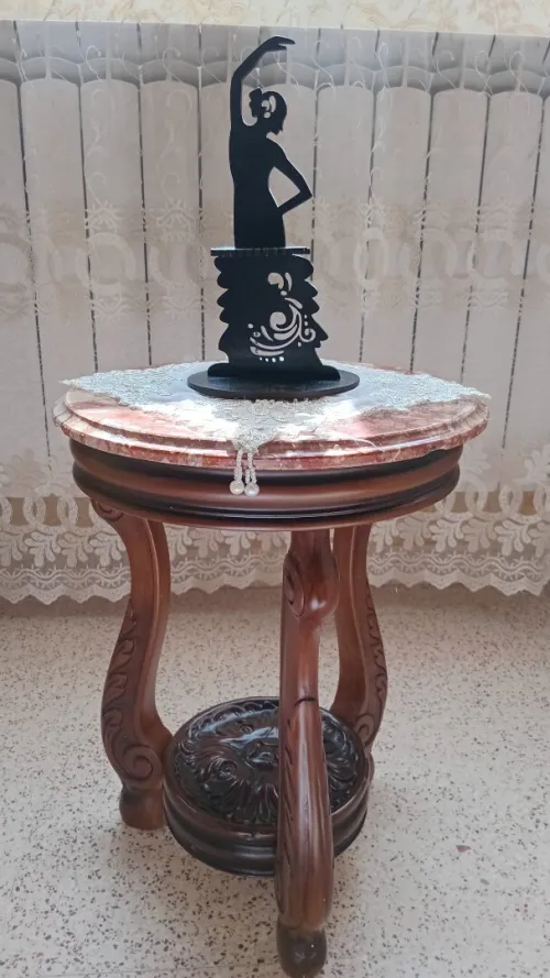 Table Coin trié Pieds