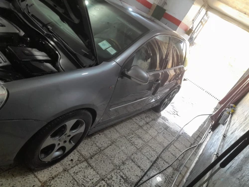 Volkswagen Golf 5 2008 R32