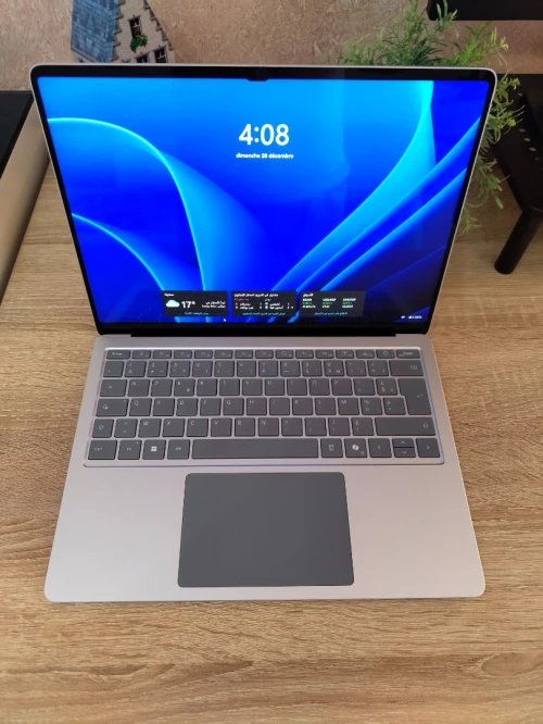 Laptop Microsoft Surface 7th edition - Copilot+