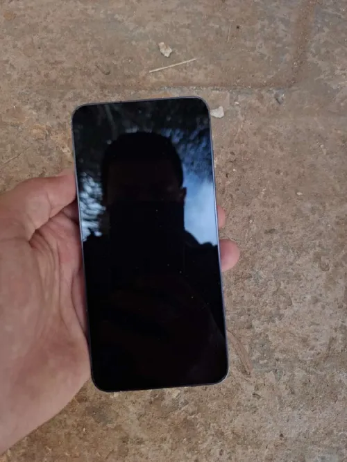 Samsung S24