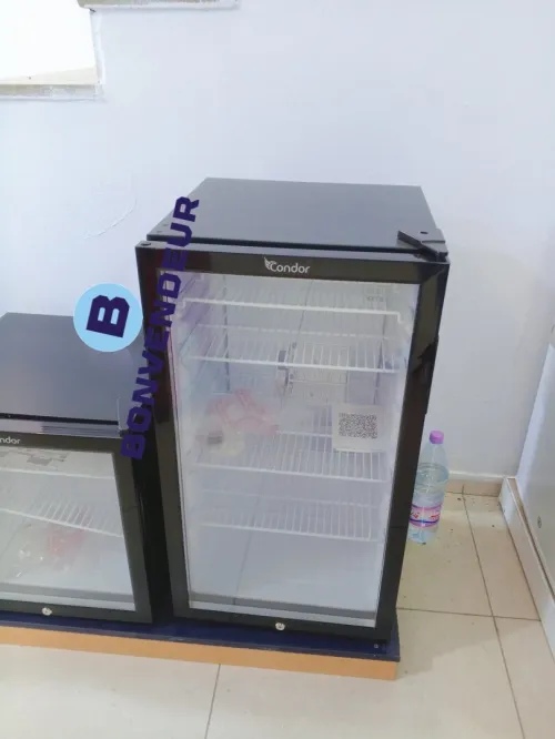 Présentoir maxi bar 120L condor  