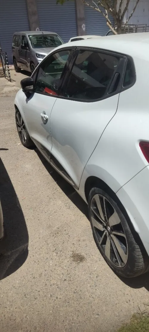 Renault Clio 4 2014 Seventeen