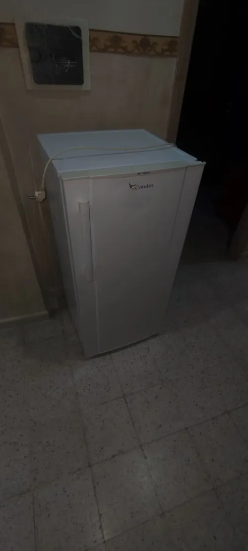 CONDOR, REFRIGERATEUR 1 PORTE BLANC CRFT180M10 01 UNITE