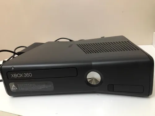 Xbox 360 slim