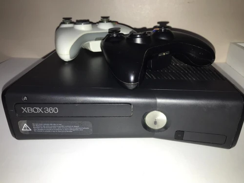 Xbox 360 slim