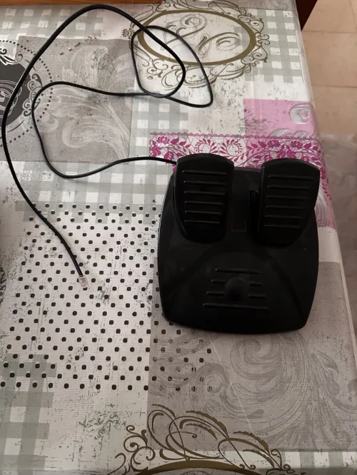 Volant avec pedal 